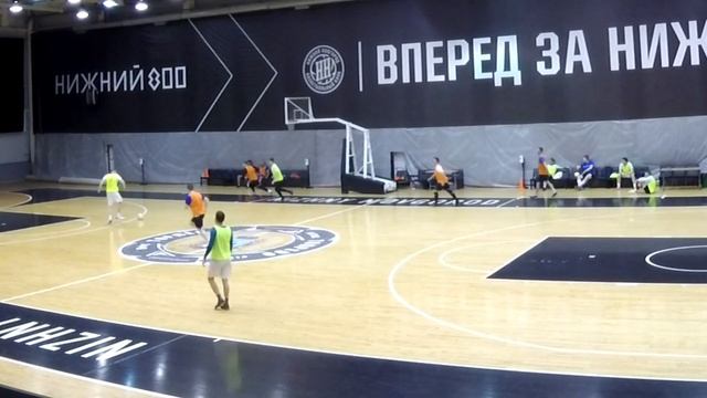 Тренировка футбольных финтов в игре смотреть онлайн