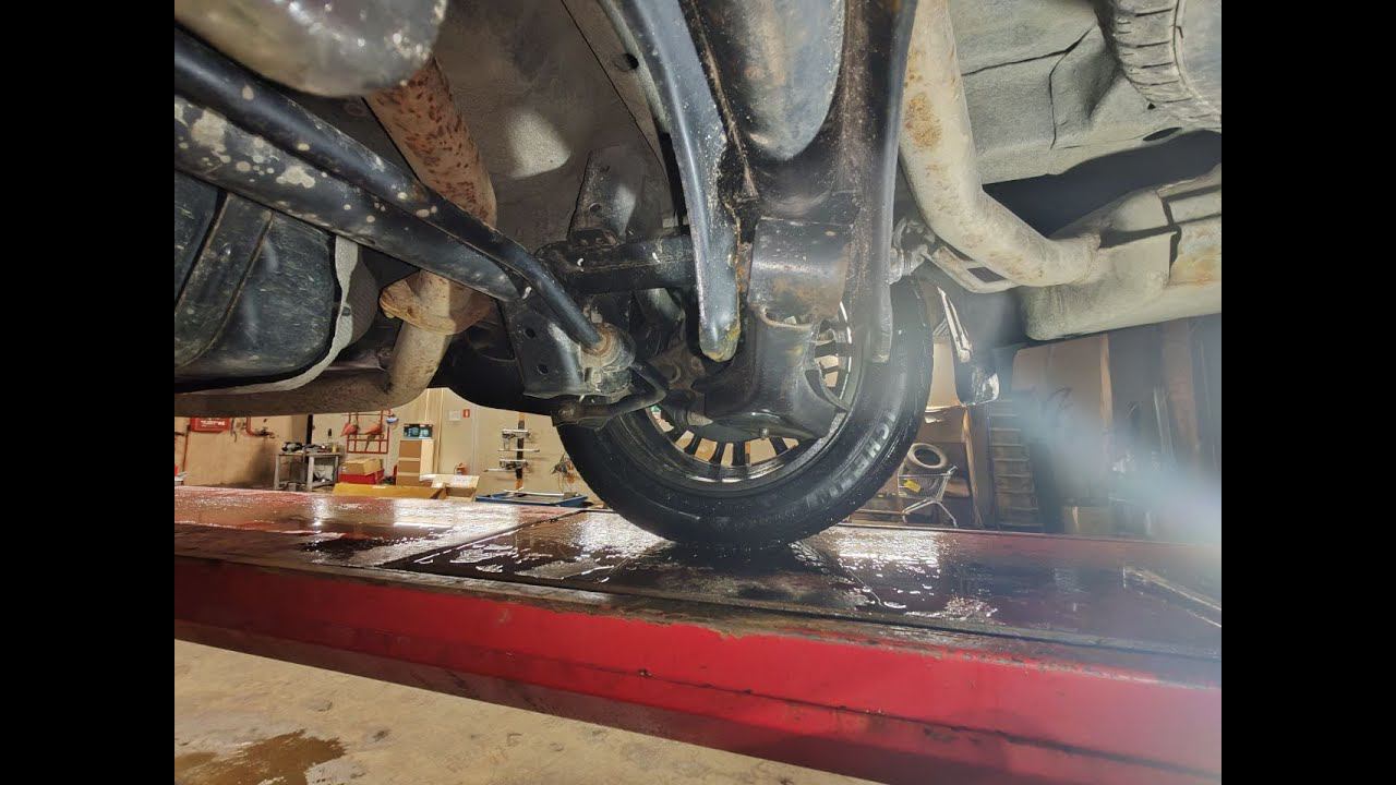 Выправляем задний правый рачаг на Chery Tiggo 8 PRO / MAX смотреть онлайн