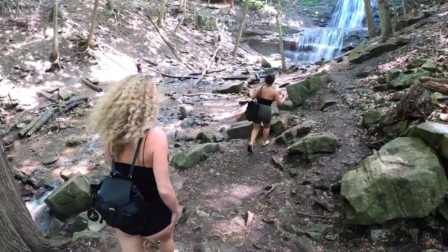 WATERFALL HIKE - PHOTOSHOOT