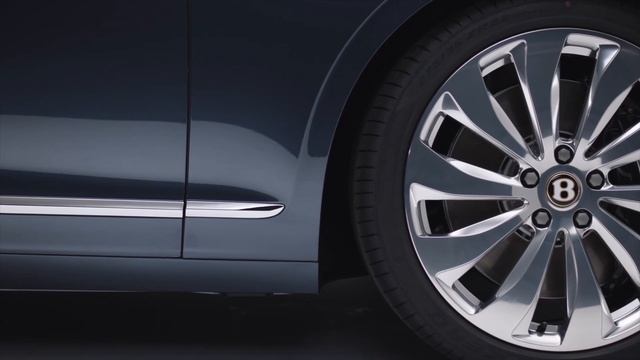 Bentley Flying Spur 2020 это автомобиль третьего поколения полноразмерного роскошного седана. смотреть онлайн