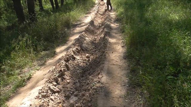 ПОИСК МОНЕТ с МЕТАЛЛОИСКАТЕЛЕМ на ТРАКТЕ смотреть онлайн