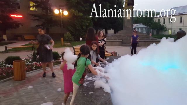 Фонтан Фатима в пене смотреть онлайн