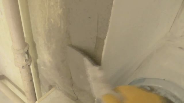 2 серия ЗАЯЧЬЯ СПАЛЬНЯ начала красить ОДНУ стену смотреть онлайн