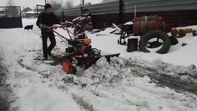 РАБОТА С ЛОПАТОЙ смотреть онлайн