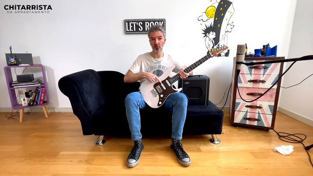 La chitarra che ti farà perdere la testa! смотреть онлайн