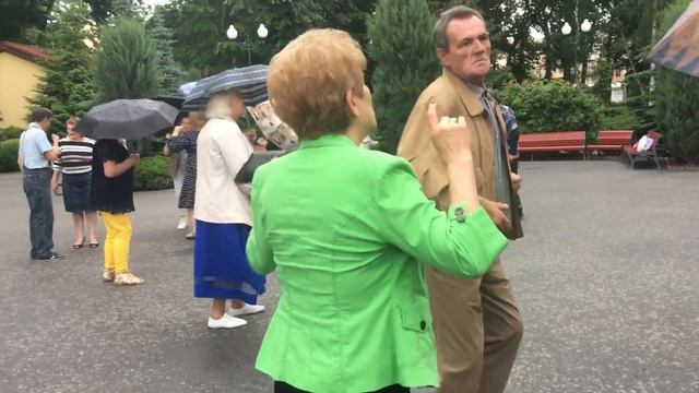 Ой тестю, сивий голубочек!!!???Танцы в парке Горького!!!??Харьков??2022