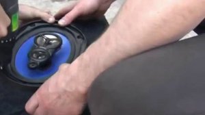 Установка акустической полки в Лада Калину