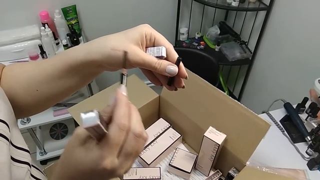 Распаковка посылки с косметикой от Мери Кей смотреть онлайн