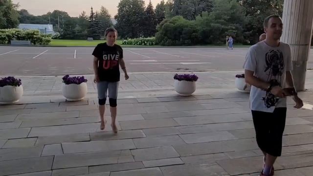 Провел первое занятие по обучению cutting shapes. #танцы #шафл #шафлтанец #cuttingshapes #tutorial смотреть онлайн