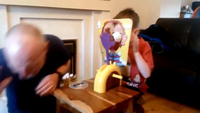 LEMUR.TOYS: Настольная игра 