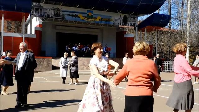 Севастопольский вальс Клуб ветеранов "Настроение" смотреть онлайн