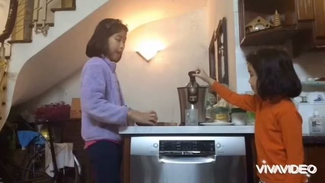 Caso CP 300:Trải nghiệm máy vắt nước cam hiện đại|2 chị em TV смотреть онлайн