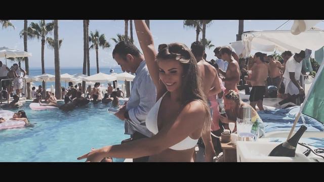 Dj Combo & Geo Da Silva Ft.George Buldy - Dance With Me Tonight (Sha La La La) Official Online Vide