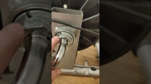 Ремонт каретки и смазка узлов эллиптического тренажёра.