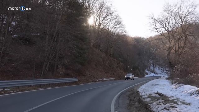 Una TRAZIONE INTEGRALE vera fa la differenza su un SUV in mezzo alla neve? Suzuki S-Cross смотреть онлайн