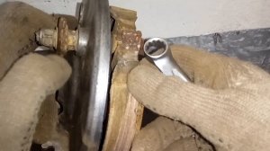 Минск 125 Как витащить ось переднего колёса? Установка переднего тормоза!