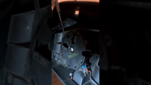 Разборка зеркал заднего вида на Nissan Pathfinder R51 III рестайлинг с повторителем поворота.