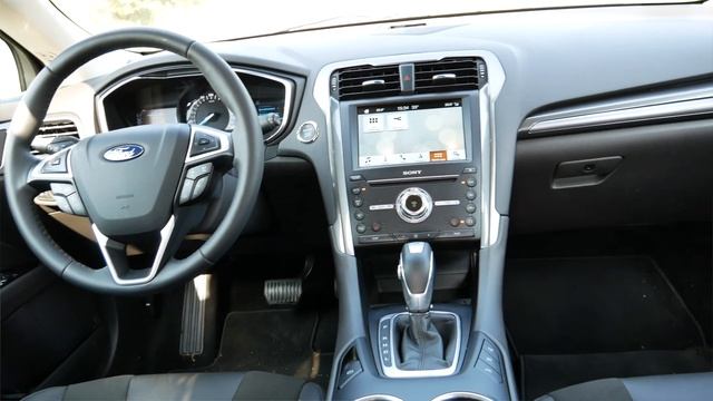 Dízel helyett? Ford Mondeo Hybrid kombi - "Végre!" vagy "Miért?" - AutóSámán смотреть онлайн
