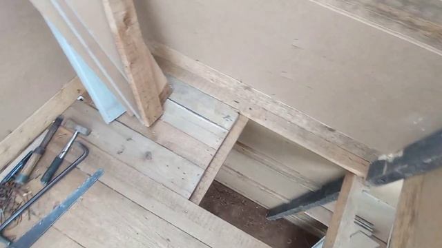 ПРЕОДОЛЕВАЕМ ПРЕГРАДЫ: СТРОИТЕЛЬСТВО КРЫШИ КАРКАСНОГО ДОМА. #домшкольника смотреть онлайн