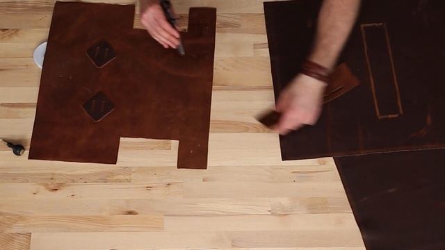 How to Make a Roll-Top Backpack with Claridge Leather смотреть онлайн
