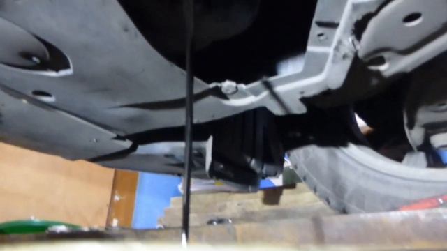 Замена масла в двигателе MAZDA-6 смотреть онлайн