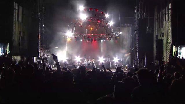 DMB Caravan 9.3.11 - "Cortez The Killer" with Warren Haynes смотреть онлайн