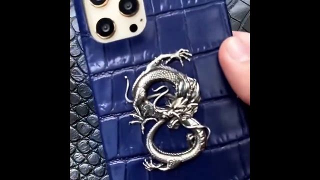 Синий кожаный чехол с серебряным Драконом Mobcase 1481 для iPhone 12 Pro Max смотреть онлайн
