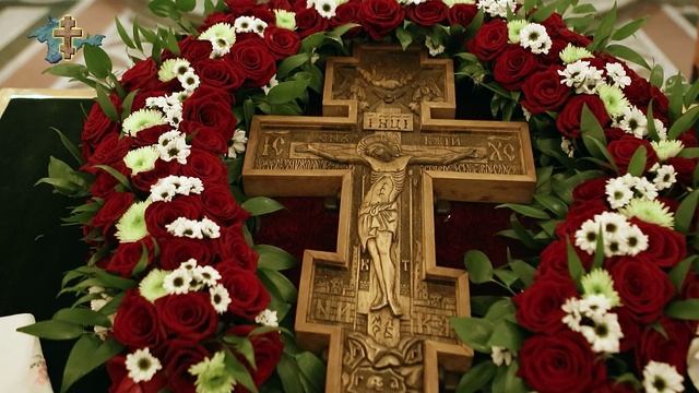 Праздничное богослужение в Александро-Невском соборе Симферополя в честь праздника Крестовоздвижения смотреть онлайн