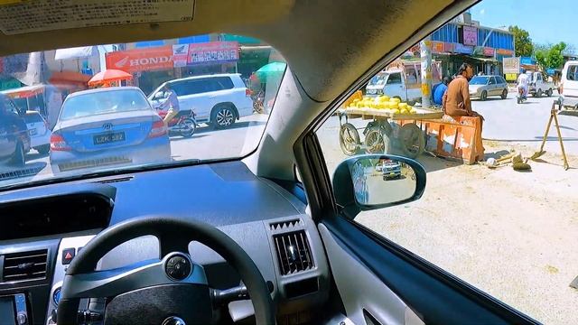 2011 Toyota Prius Alpha - POV Drive Impression in Islamabad смотреть онлайн