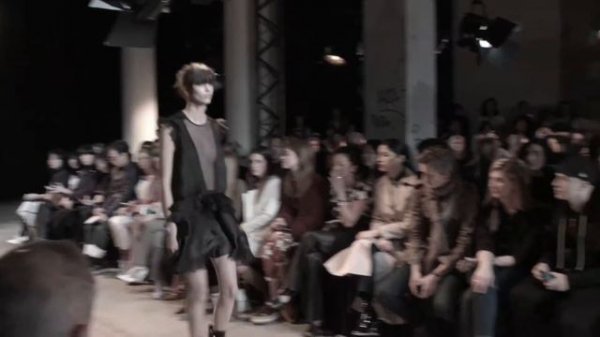 Backstage Fashion Show Fall-Winter 2015 Show | ISABEL MARANT