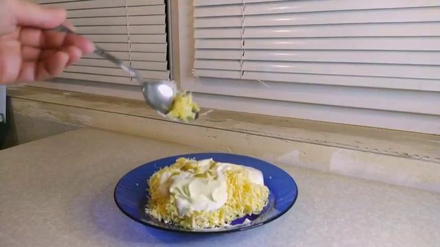 Бутерброды с сыром и киви. Можно готовить к любому праздничному столу. смотреть онлайн