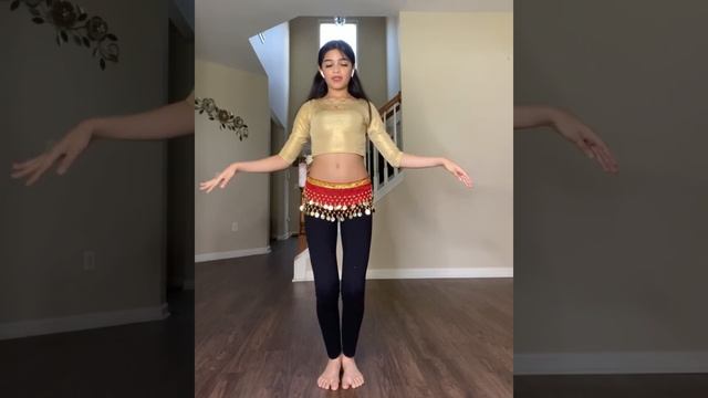 Belly Dance Basic Step -1 Tutorial by Anwitathedancingdiva смотреть онлайн