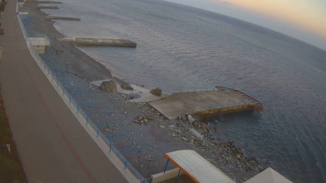 Вебкамера "Эллада-Семидворье". Запись 19.12.2016 17:00:07 смотреть онлайн