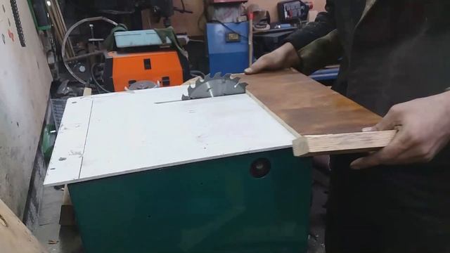 Реставрация циркулярно-фуговального станка+ изготовление подвижной каретки+заточка ножей для фугана смотреть онлайн