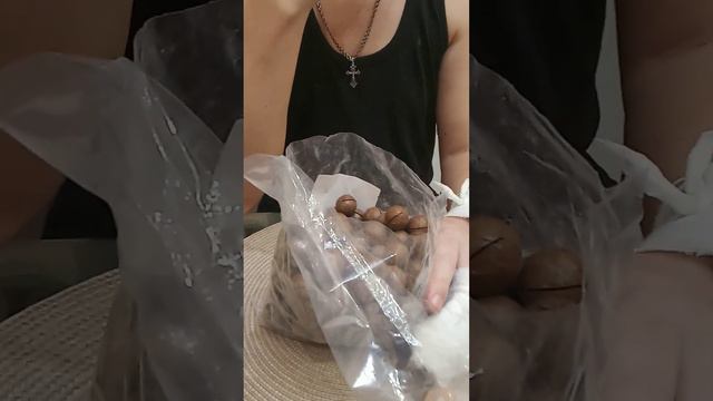 орех макадамия🧐😒😤 смотреть онлайн