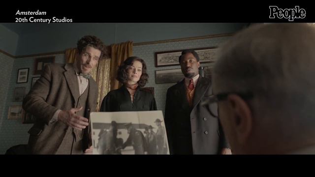 Robert De Niro Says Why He Didn't Recognize Christian Bale When They First Met | PEOPLE смотреть онлайн