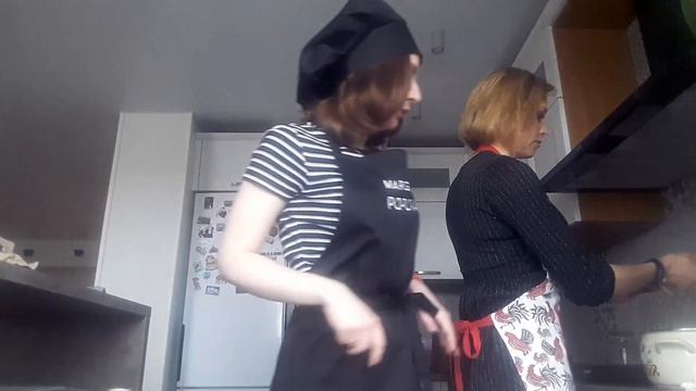 Как приготовить пасту «Карбонара» — в гостях Елена Кольмай смотреть онлайн