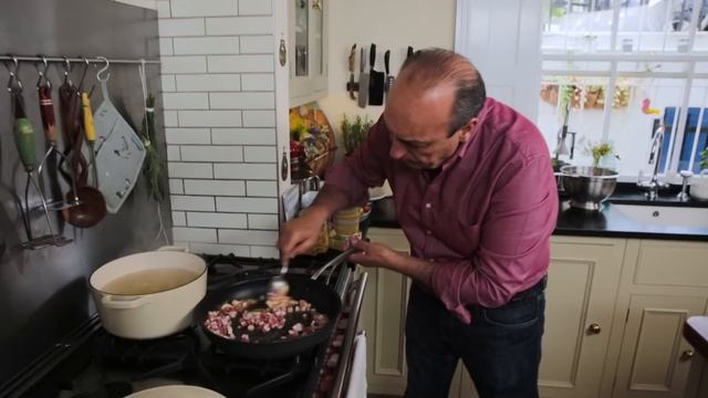 Easy Spaghetti Carbonara | Gennaro Contaldo