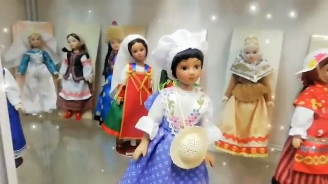 Выставка кукол "Народный костюм в миниатюре" смотреть онлайн