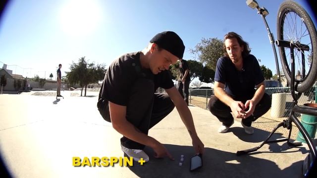 BMX - DEVON SMILLIE VS. BIKE DICE *TRICK RANDOMIZER* смотреть онлайн