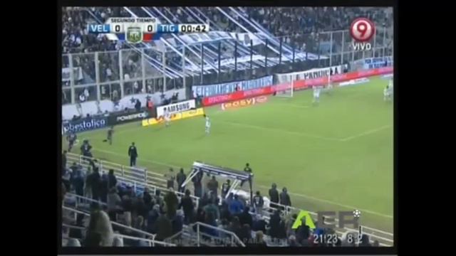 Marcelo Barovero (atajadas y fotos) 2012 смотреть онлайн