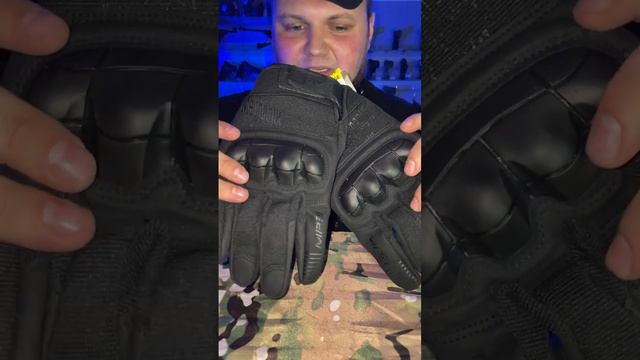 Перчатки тактические