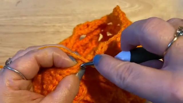 Small Crochet Cat Sweater - fits 5lb Cat смотреть онлайн