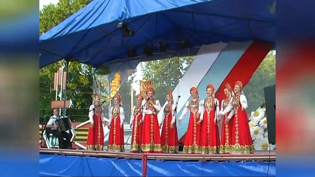 Три протоки у реки. Вокальный ансамбль "Родники России". 2011 смотреть онлайн