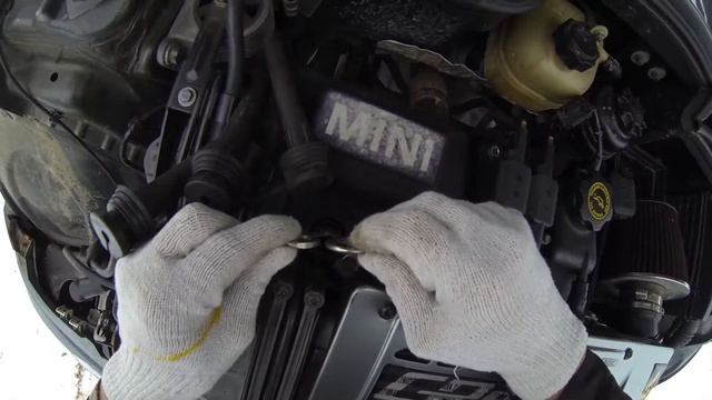 Замена модуля зажигания MINI Cooper R53 смотреть онлайн