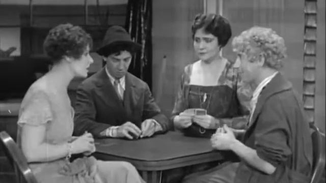 Бриджевая сценка из фильма 1930 года.