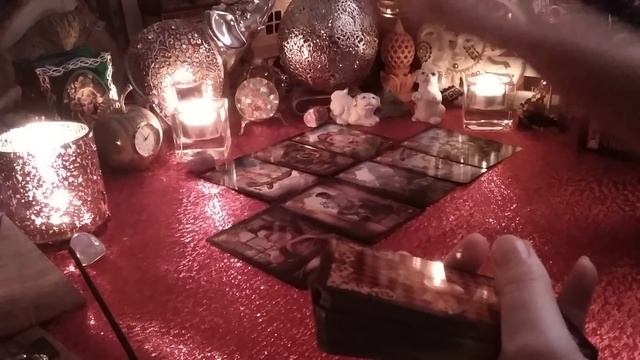 ЧТО МЕЖДУ НАМИ?