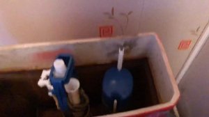 НЕ НАБИРАЕТСЯ ВОДА В БАЧОК УНИТАЗА. Что делать если в бачок не поступает вода.