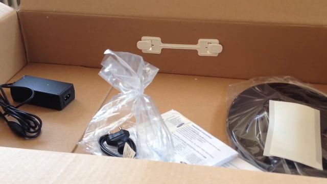 Unboxing : Samsung Syncmaster s24b350h смотреть онлайн