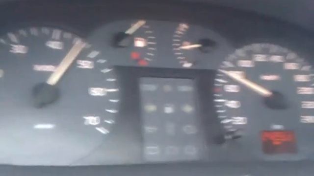 Renault Megane 1.8 16V Turbo Przyspieszenie смотреть онлайн